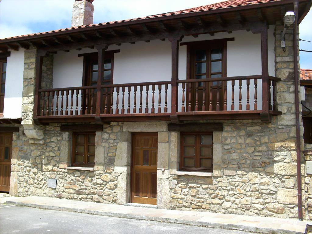 Penzion El Cabanon De Pimiango Exteriér fotografie