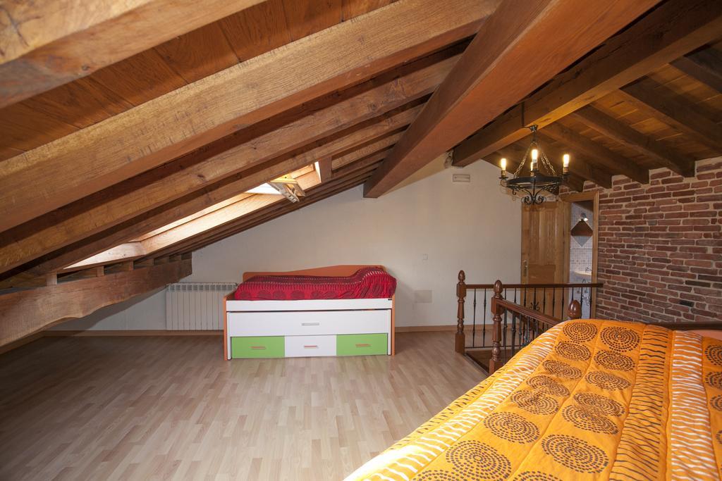 Penzion El Cabanon De Pimiango Pokoj fotografie