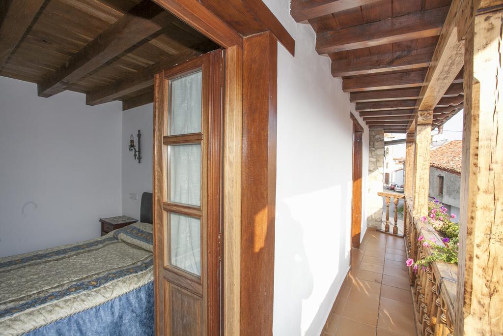 Penzion El Cabanon De Pimiango Pokoj fotografie